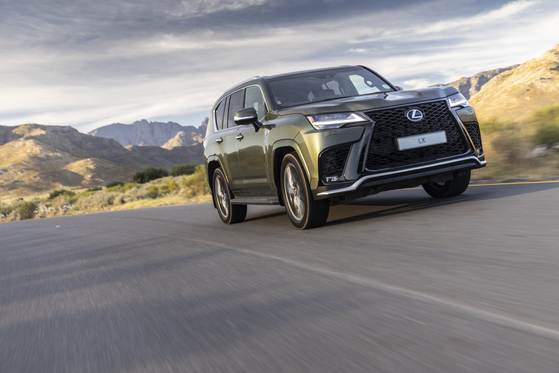 Download Vehicle Lexus LX 600 4k Ultra HD Wallpaper