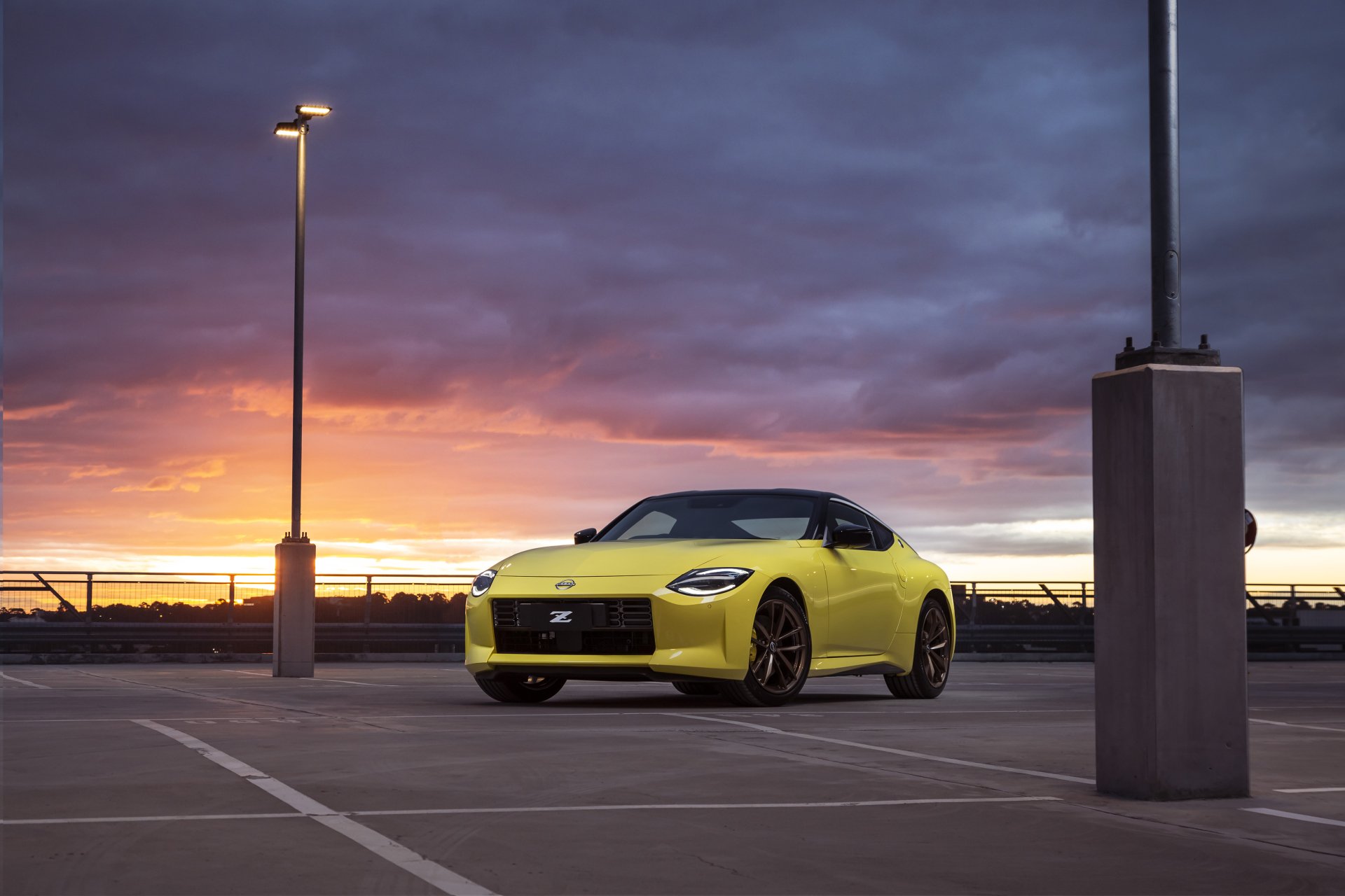 Download Vehicle Nissan Z 4k Ultra HD Wallpaper