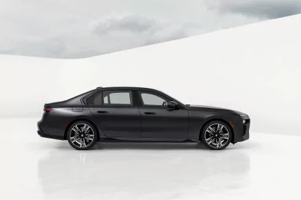 vehicle BMW 760i xDrive HD Desktop Wallpaper | Background Image
