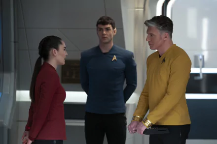 La'an Noonien-Singh Christina Chong Christopher Pike Anson Mount TV Show Star Trek: Strange New Worlds HD Desktop Wallpaper | Background Image