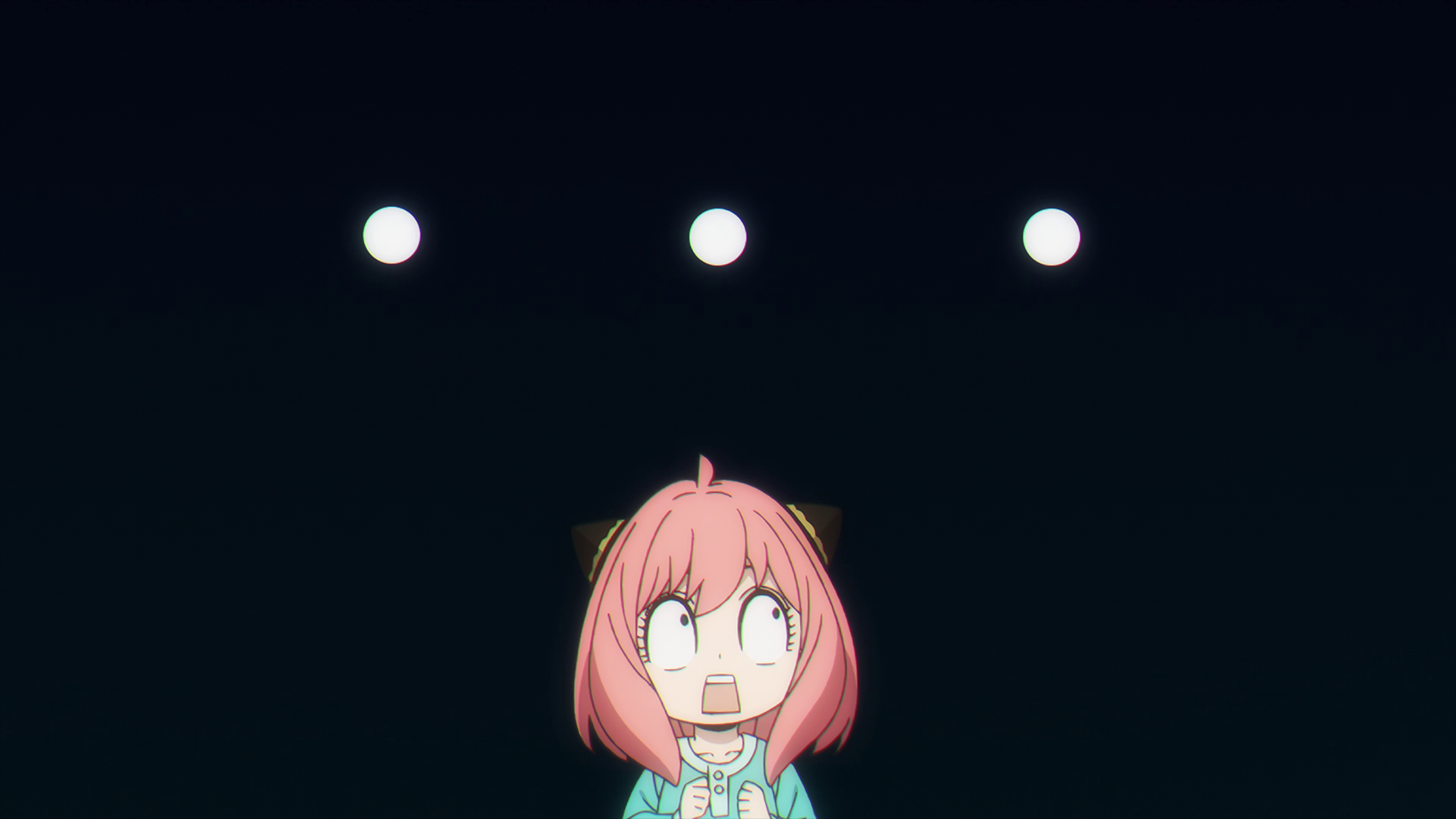 Anya Forger from Spy x Family with a surprised expression against a dark background, featured in an HD anime desktop wallpaper.