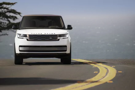  2023 Range Rover SV Serenity P530 LWB