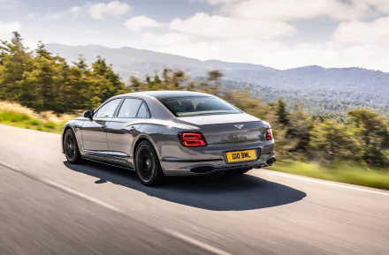 vehicle Bentley Flying Spur HD Desktop Wallpaper | Background Image