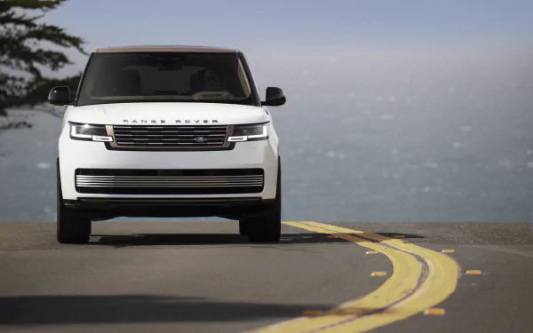 2023 Range Rover SV Serenity P530 LWB