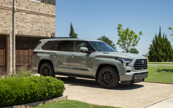 vehicle Toyota Sequoia HD Desktop Wallpaper | Background Image