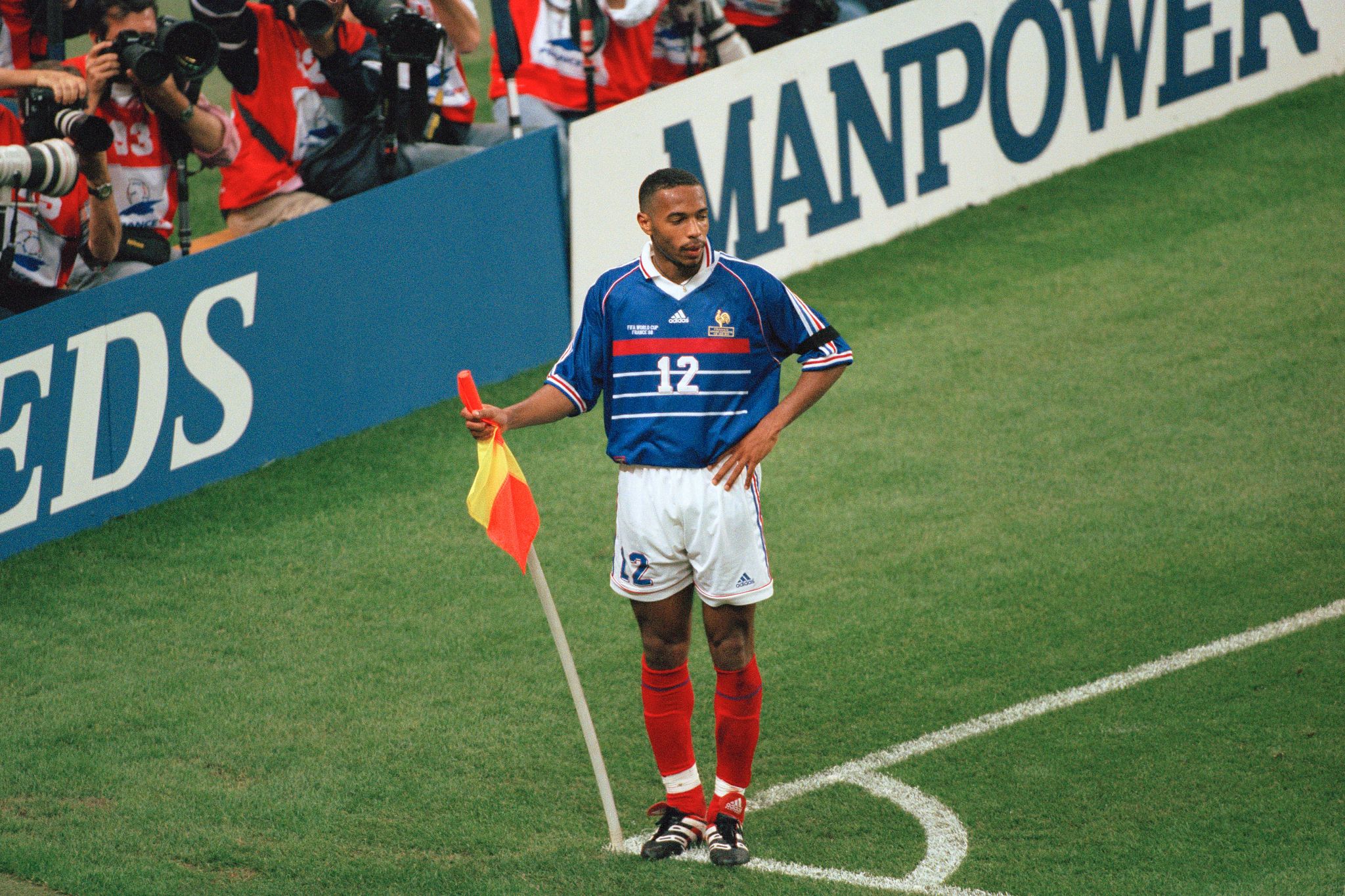 Sports Thierry Henry HD Wallpaper