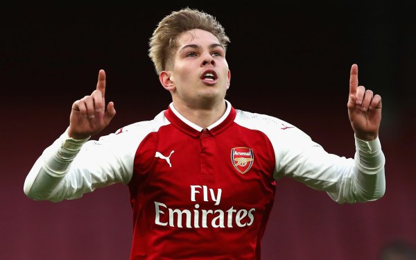 Sports Emile Smith Rowe Arsenal F.C. HD Wallpaper | Background Image
