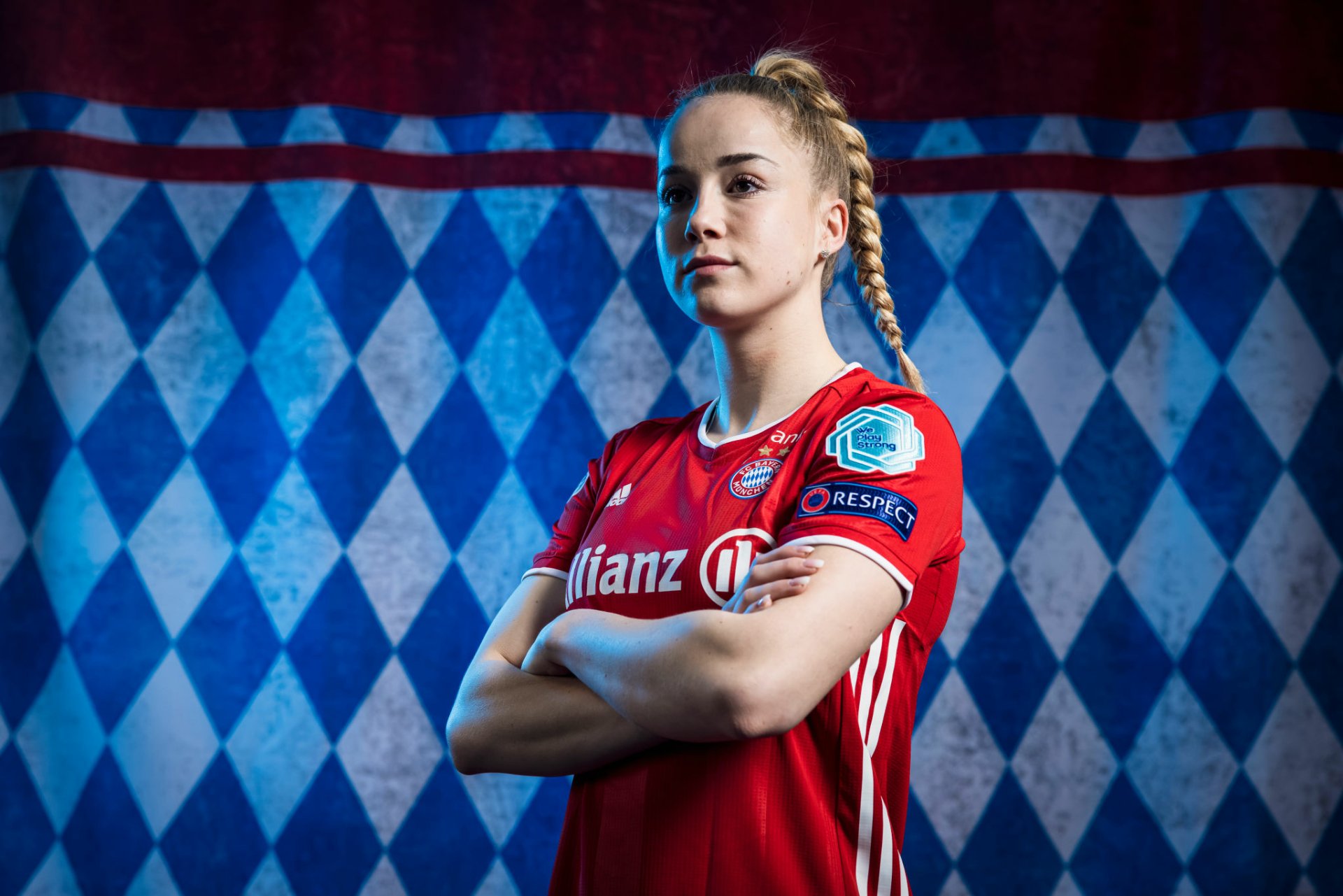 Download FC Bayern Munich (Women) Giulia Gwinn Sports HD Wallpaper