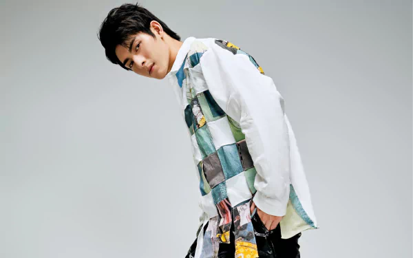 Celebrity Wang Hao Xuan HD Desktop Wallpaper | Background Image