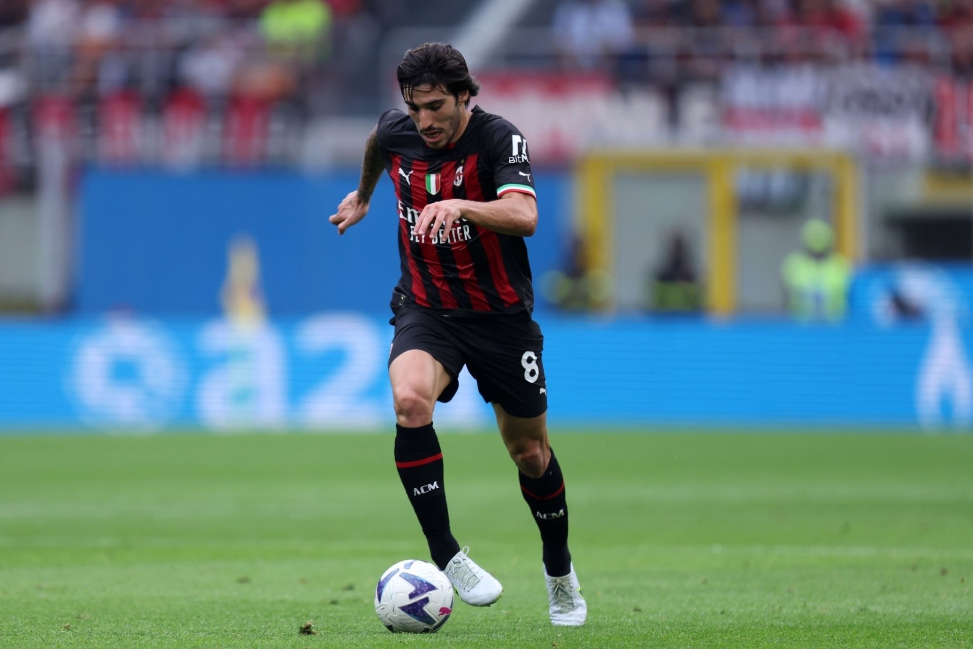 Download A.C. Milan Sandro Tonali Sports HD Wallpaper