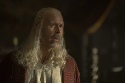 Viserys Targaryen Paddy Considine TV Show House of the Dragon HD Desktop Wallpaper | Background Image