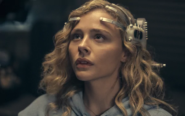 Chloë Grace Moretz TV Show The Peripheral HD Desktop Wallpaper | Background Image