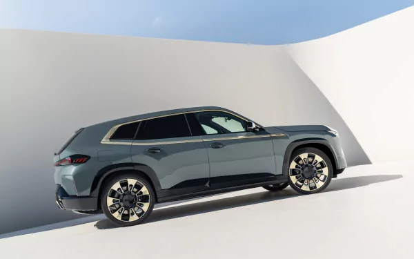 vehicle BMW XM HD Desktop Wallpaper | Background Image