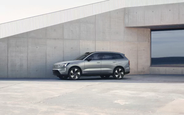 vehicle Volvo EX90 HD Desktop Wallpaper | Background Image