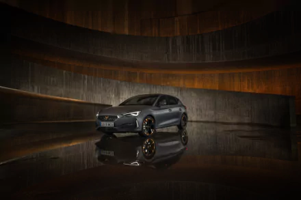 vehicle Cupra León eTSI HD Desktop Wallpaper | Background Image