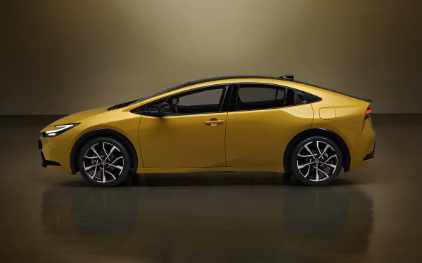  Toyota Prius Plug-in Hybrid