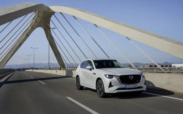  Mazda CX-60 e-Skyactiv D Takumi