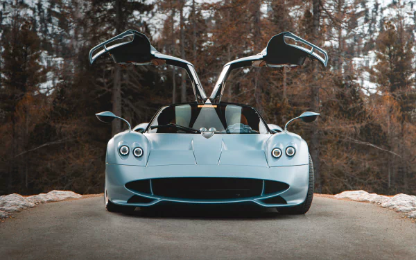  Pagani Huayra Codalunga