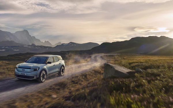 vehicle Ford Explorer HD Desktop Wallpaper | Background Image