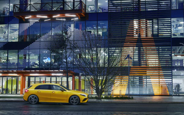  Mercedes-Benz A 200 AMG Line