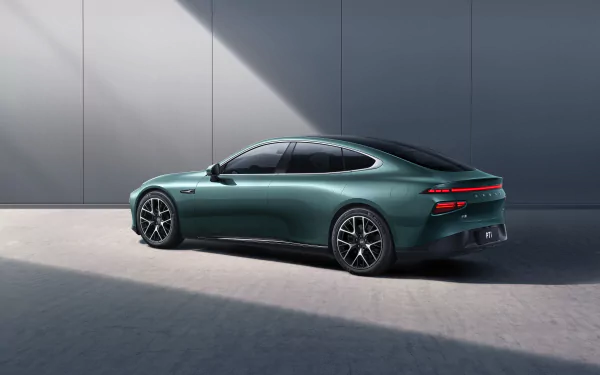 vehicle Xpeng P7i HD Desktop Wallpaper | Background Image