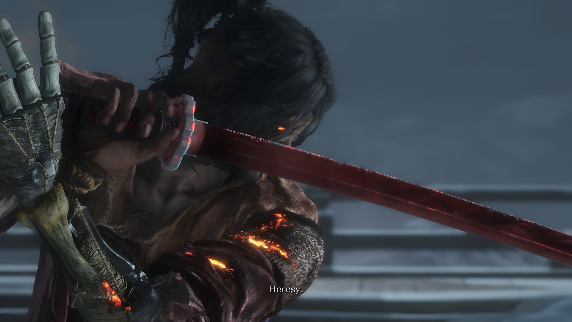 4K Ultra HD wallpaper of Sekiro, a samurai warrior gripping a bloodstained sword, set against a dark, moody background.