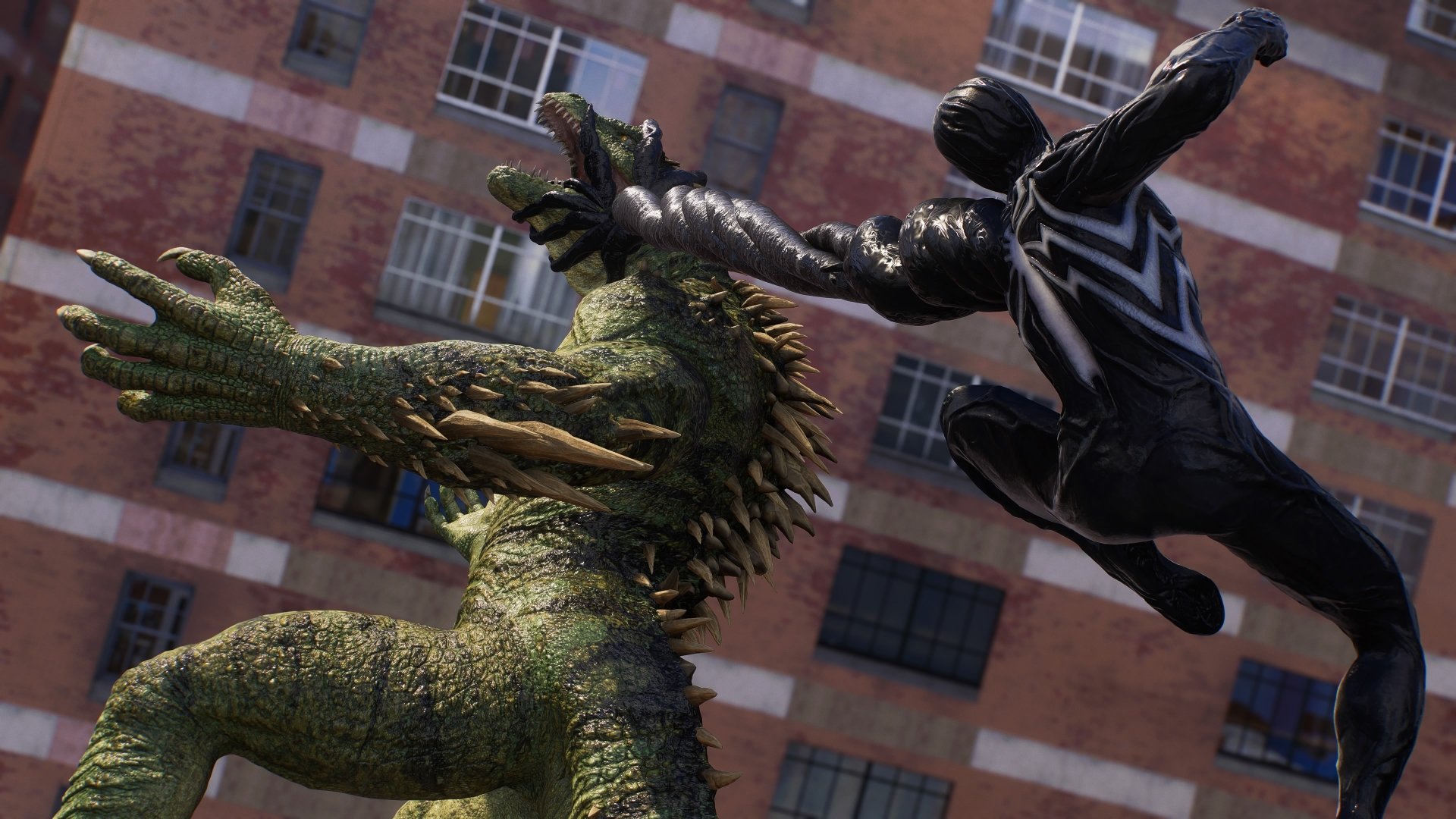 High-resolution 4K Ultra HD PC wallpaper from Marvel's Spider-Man 2, depicting Spider-Man in a black suit leaping towards a large, scaly humanoid enemy in an urban setting.