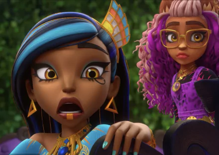 HD wallpaper featuring characters from TV show Monster High, with one expressing surprise and the other wearing glasses looking serious.