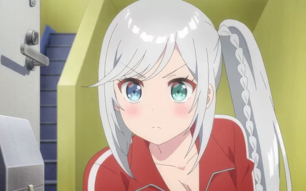 HD anime wallpaper featuring a character from A Salad Bowl of Eccentrics with silver hair and expressive eyes.