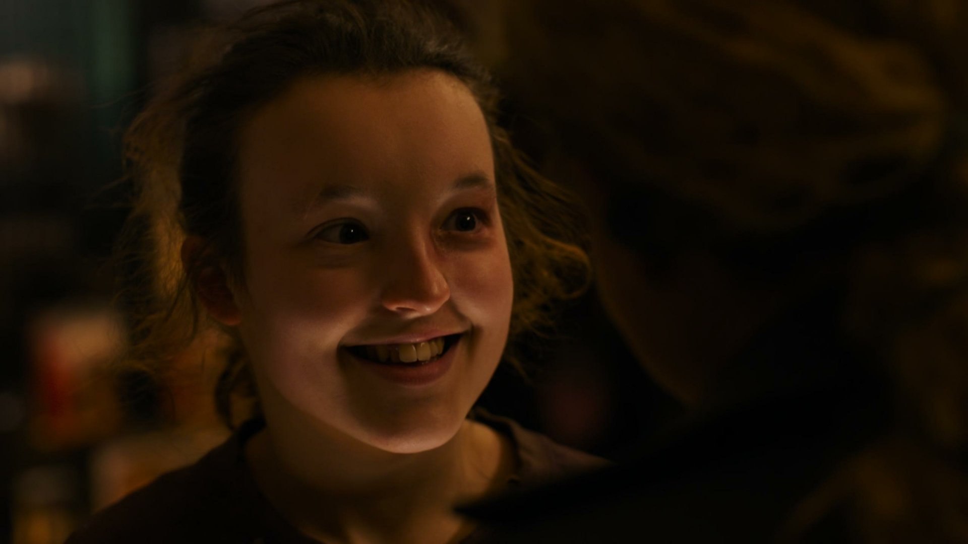 Download Bella Ramsey HD Wallpaper