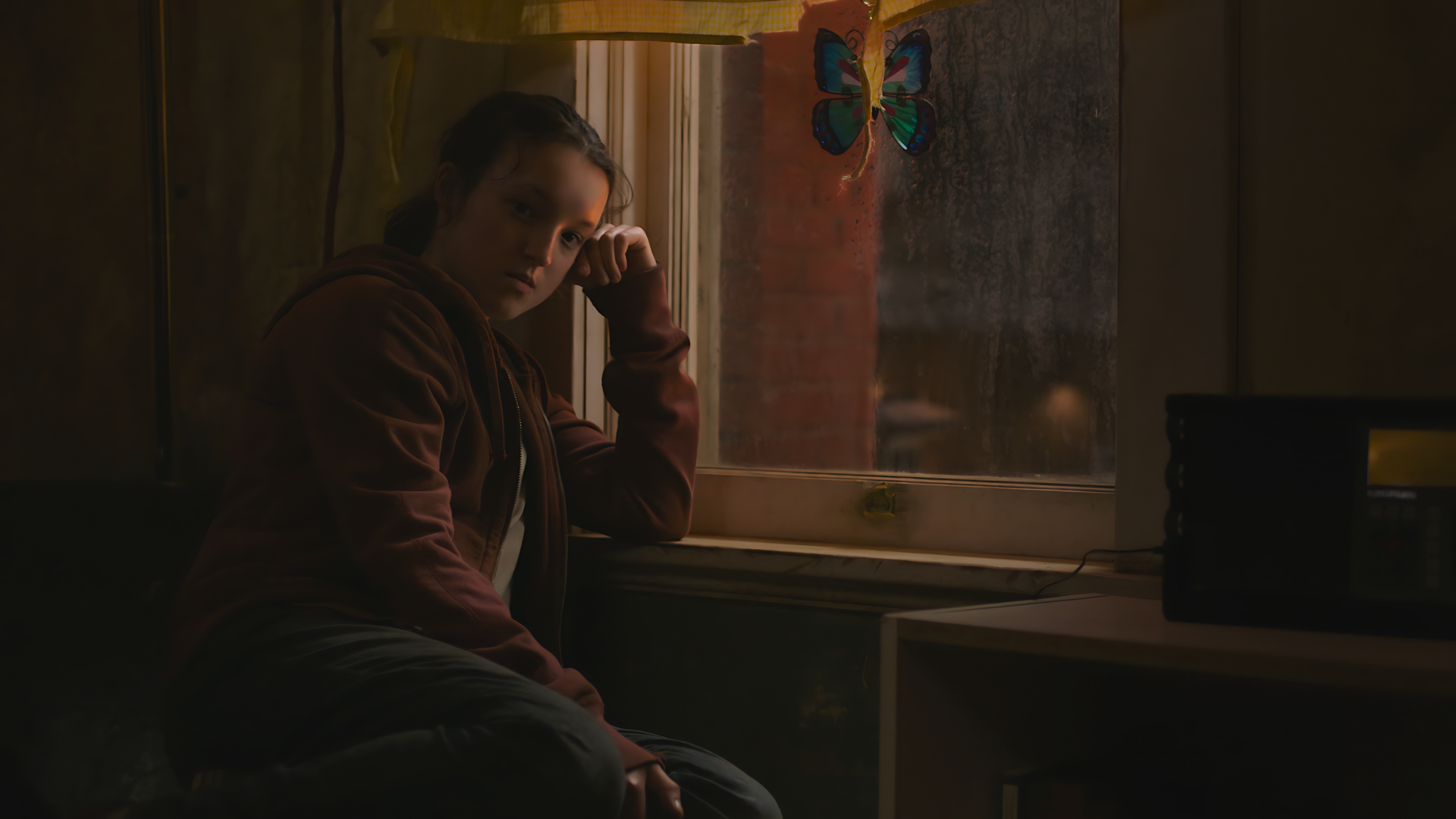 Download Bella Ramsey 8k Ultra HD Wallpaper