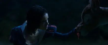 A sleek HD desktop wallpaper featuring imagery from the movie Snow White (2025), showcasing enchanting visuals from this modern adaptation.