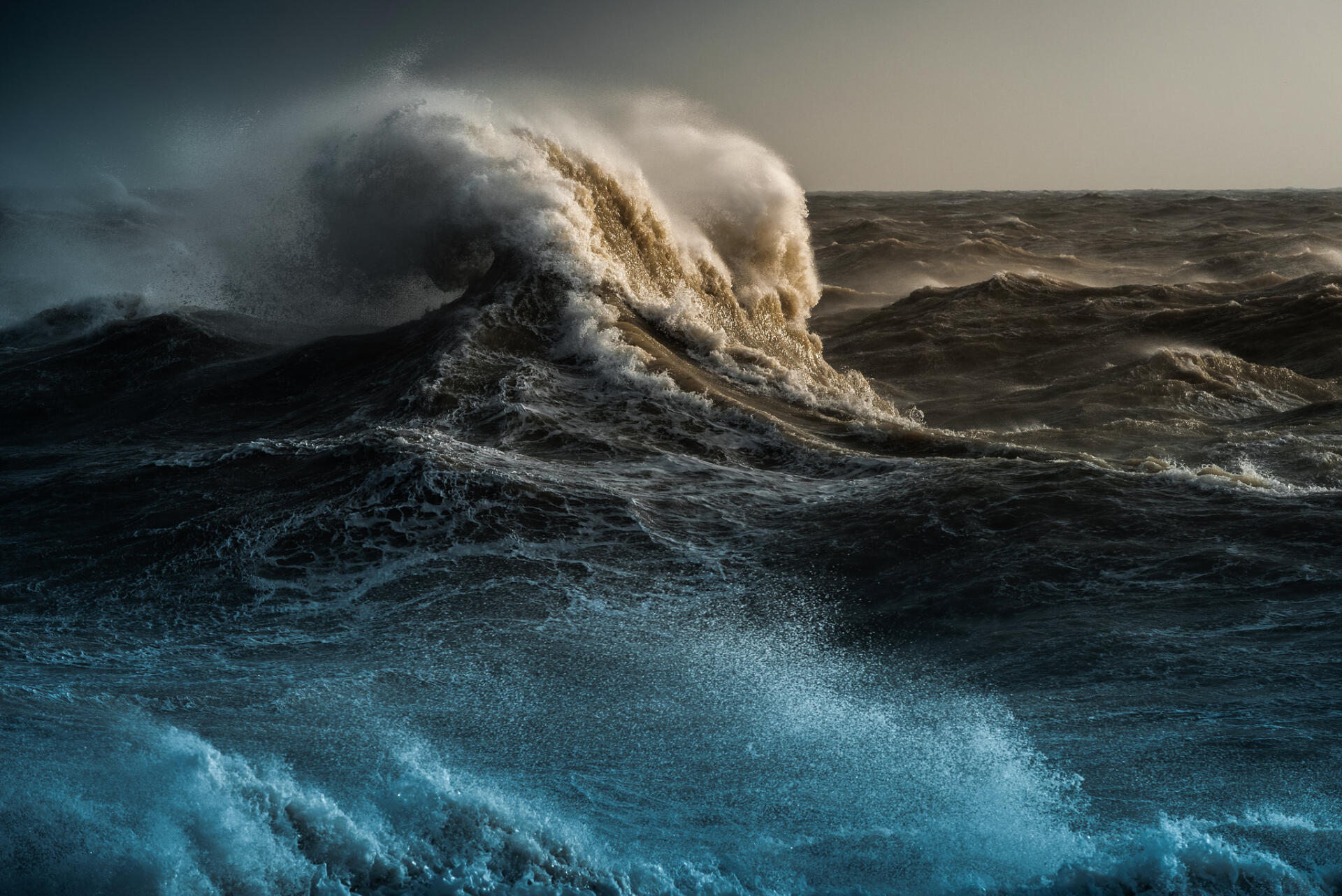 Download Wave Ocean Sea Ocean Waves HD Wallpaper
