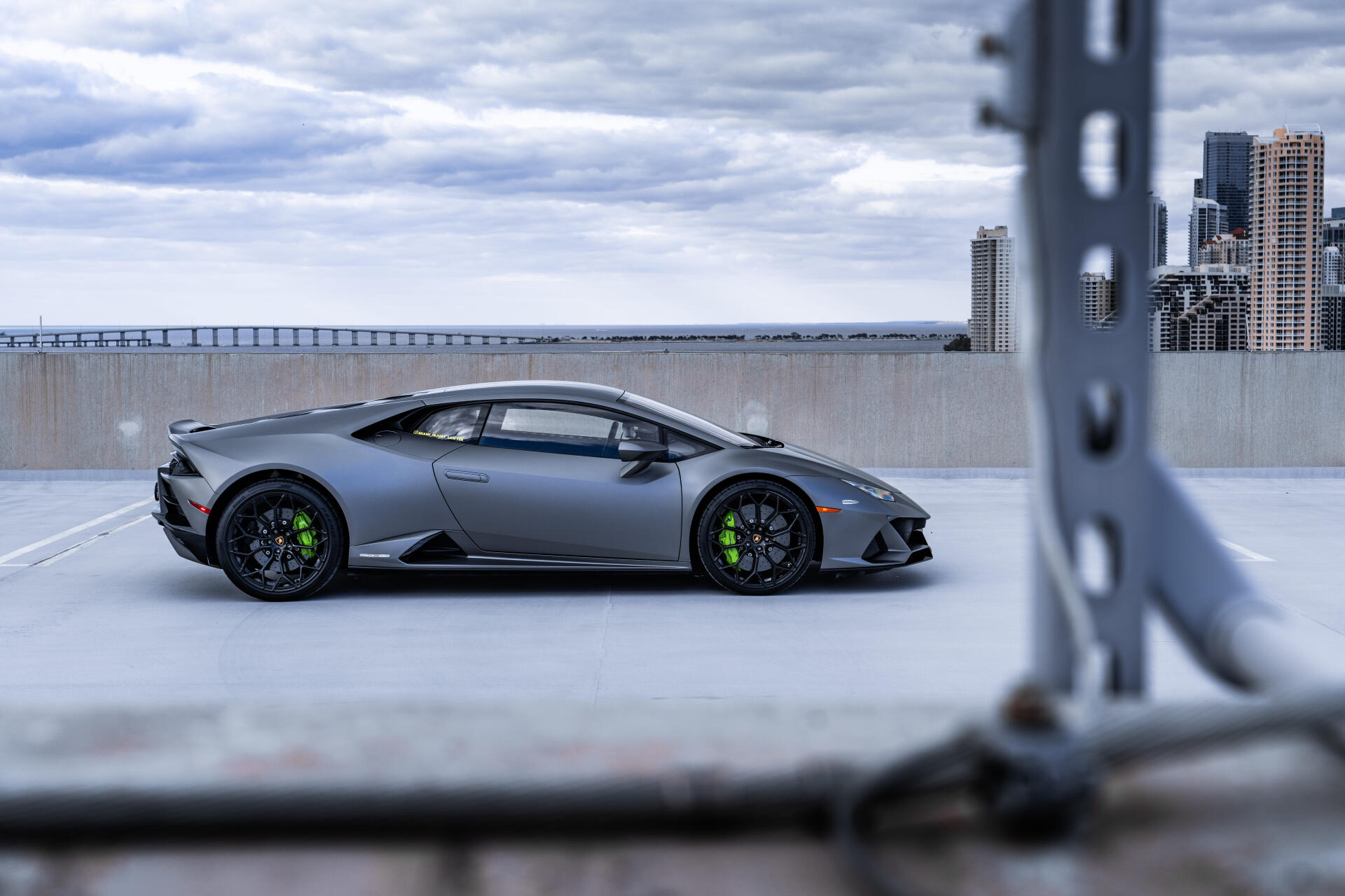 Download Car Lamborghini Lamborghini Huracan 8k Ultra HD Wallpaper