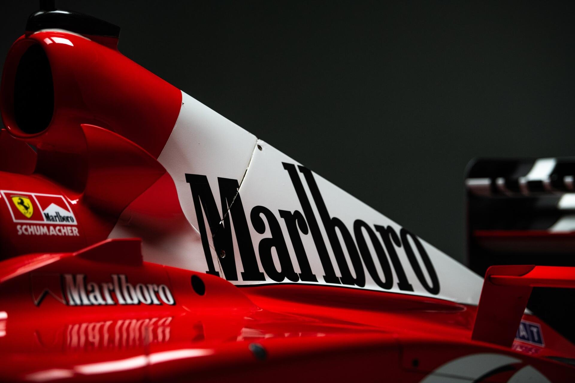 Download F1 HD Wallpaper