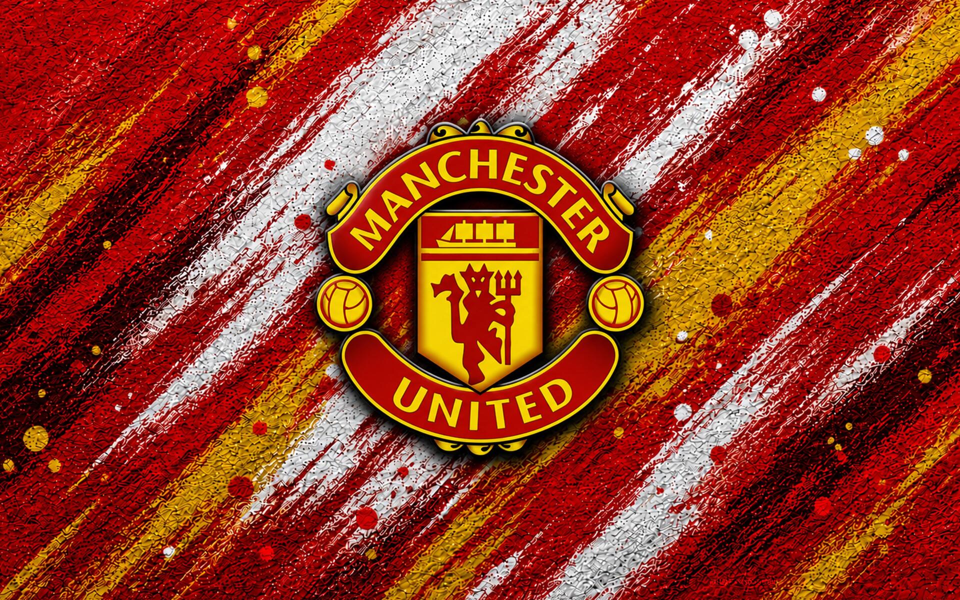 Manchester United F.C. logo centered on red, white and gold brushed-grunge streaks — 4K Ultra HD PC desktop wallpaper and background.