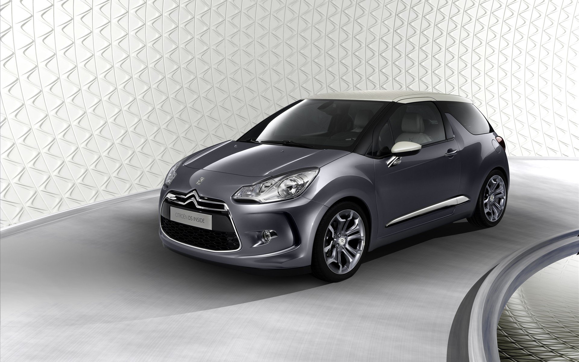 Download Vehicle Renault HD Wallpaper