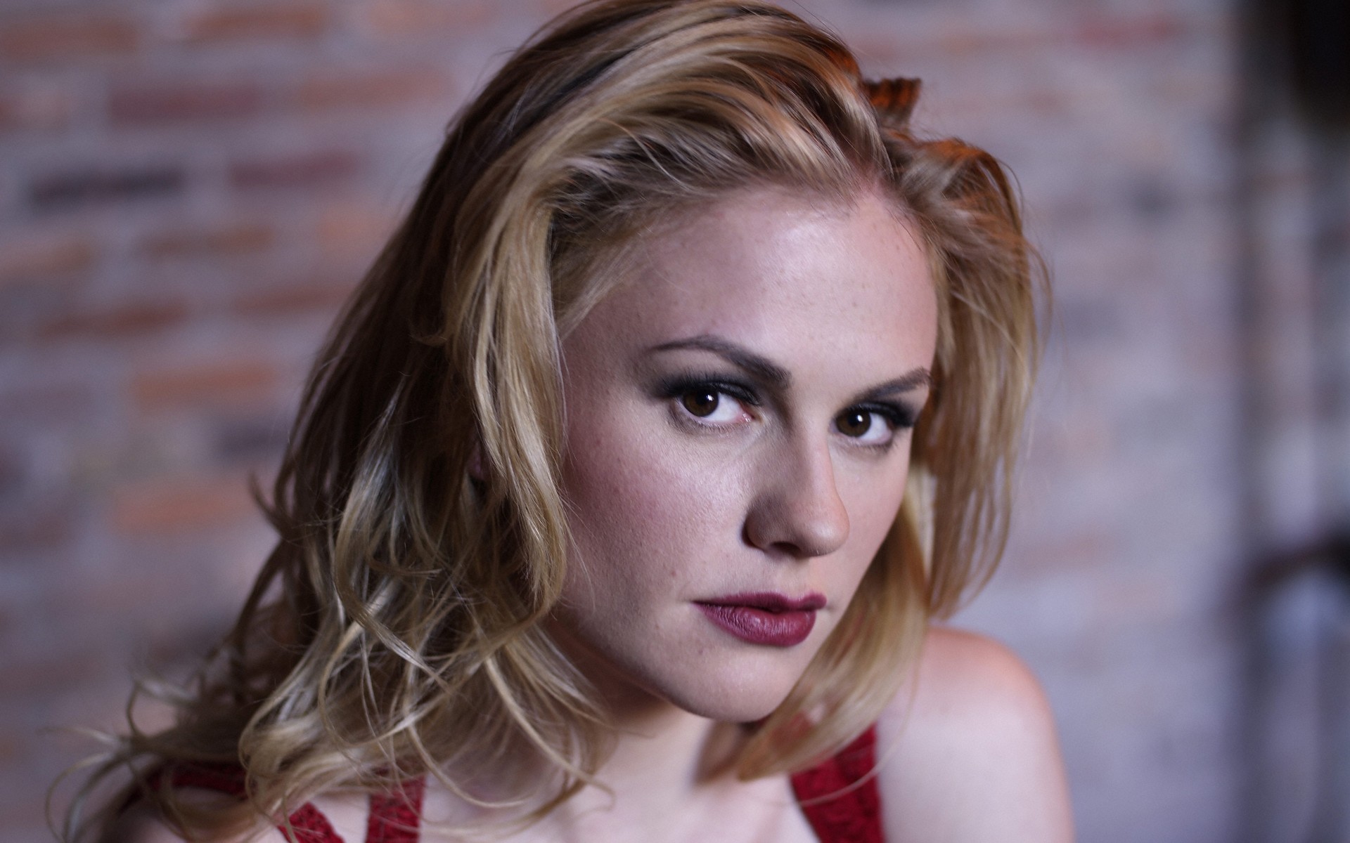 Celebrity Anna Paquin HD Wallpaper | Background Image