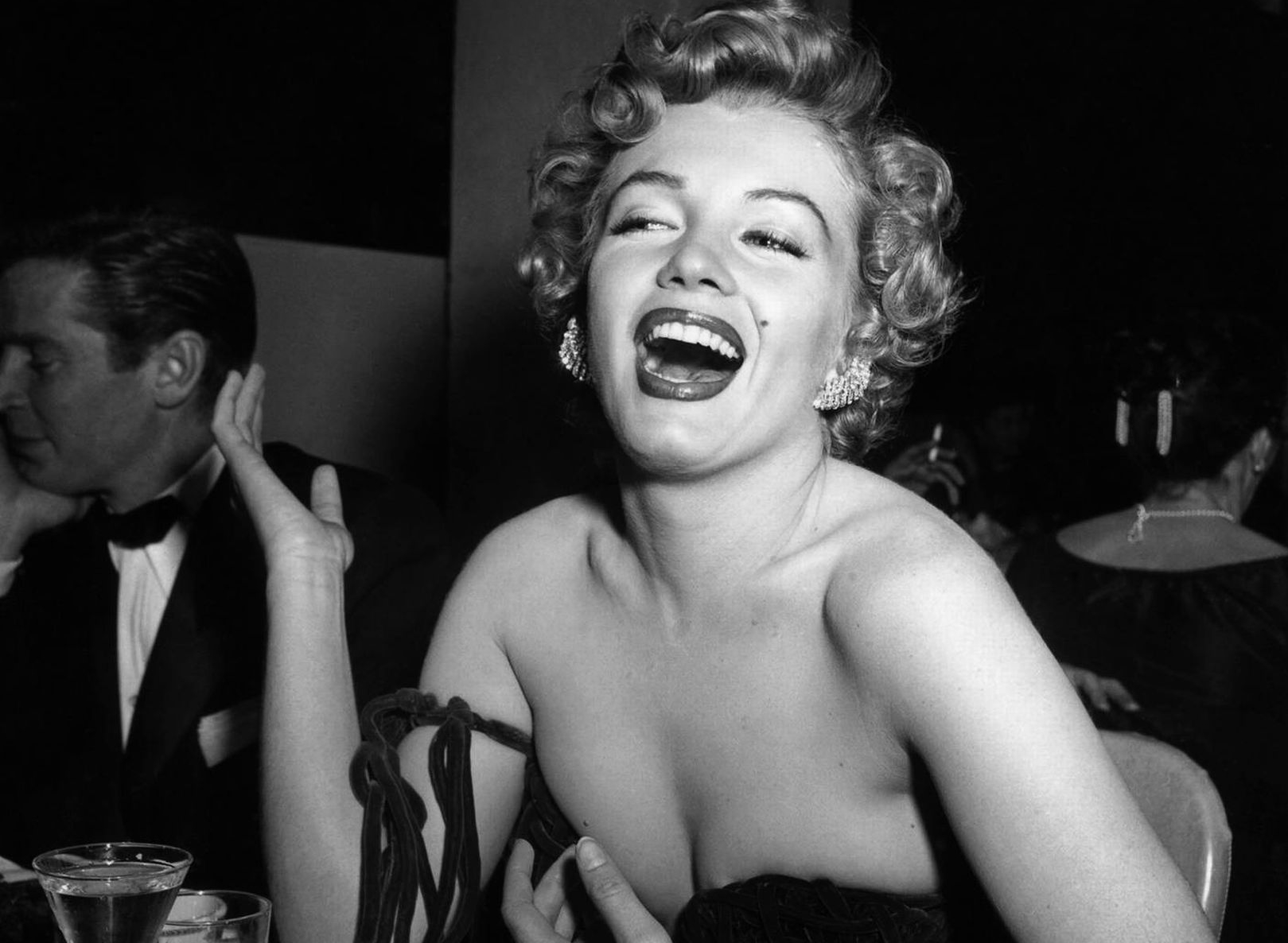Celebrity Marilyn Monroe HD Wallpaper | Background Image