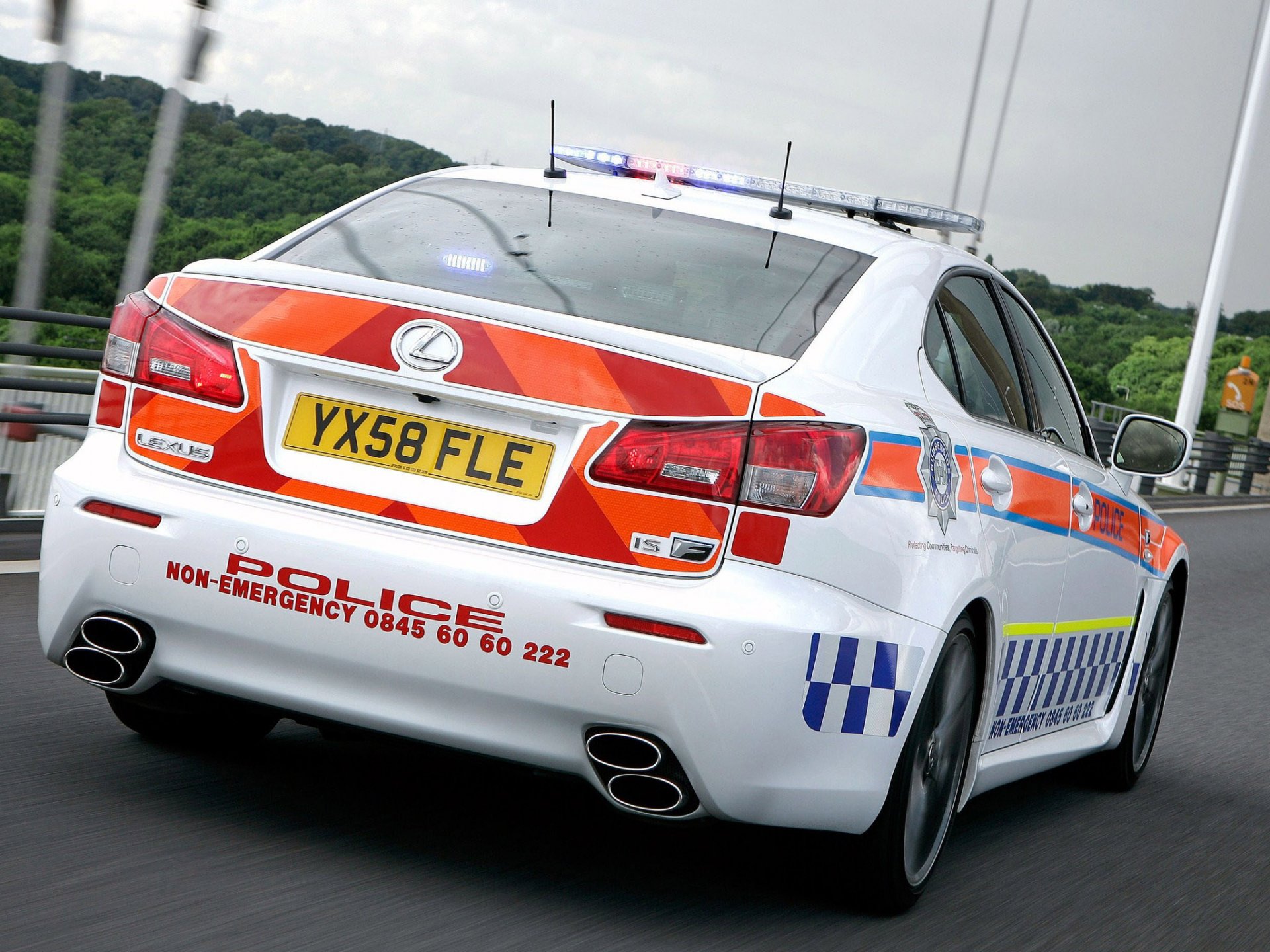 Download Vehicle Police HD Wallpaper