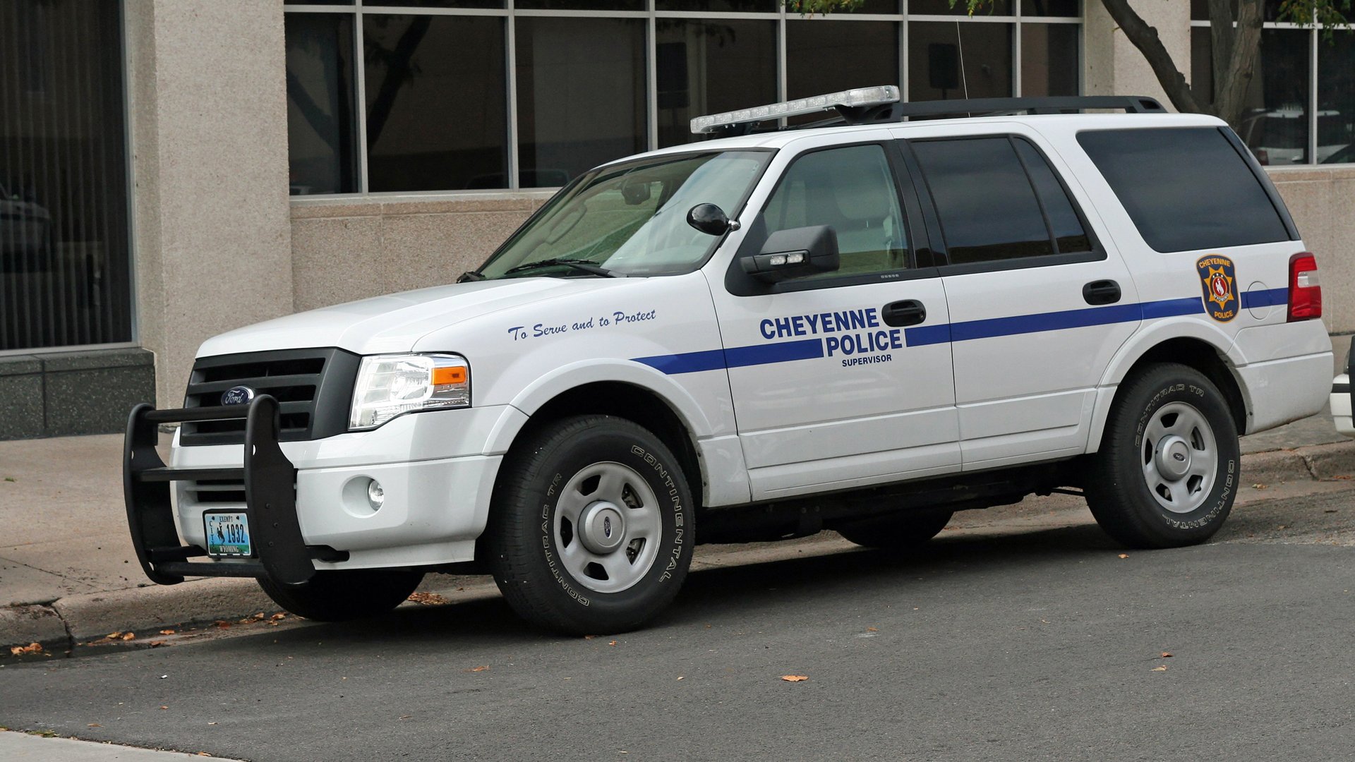Download Vehicle Police HD Wallpaper