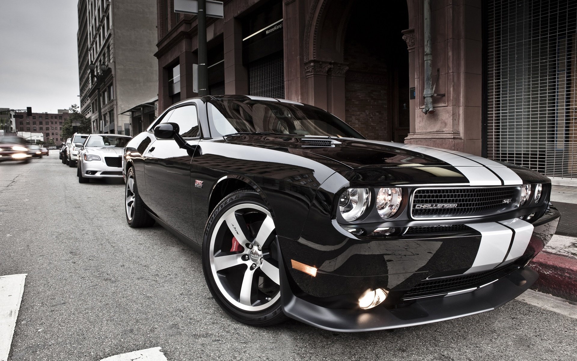 Download Vehicle Dodge Challenger SRT8 HD Wallpaper