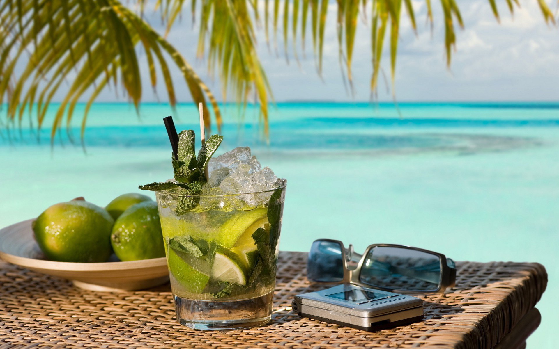 Download Sunglasses Cocktail Photography Holiday HD Wallpaper