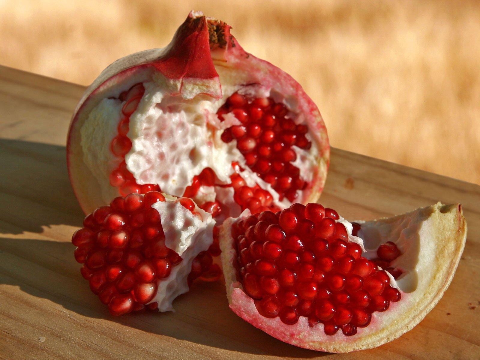 Download Food Pomegranate Wallpaper