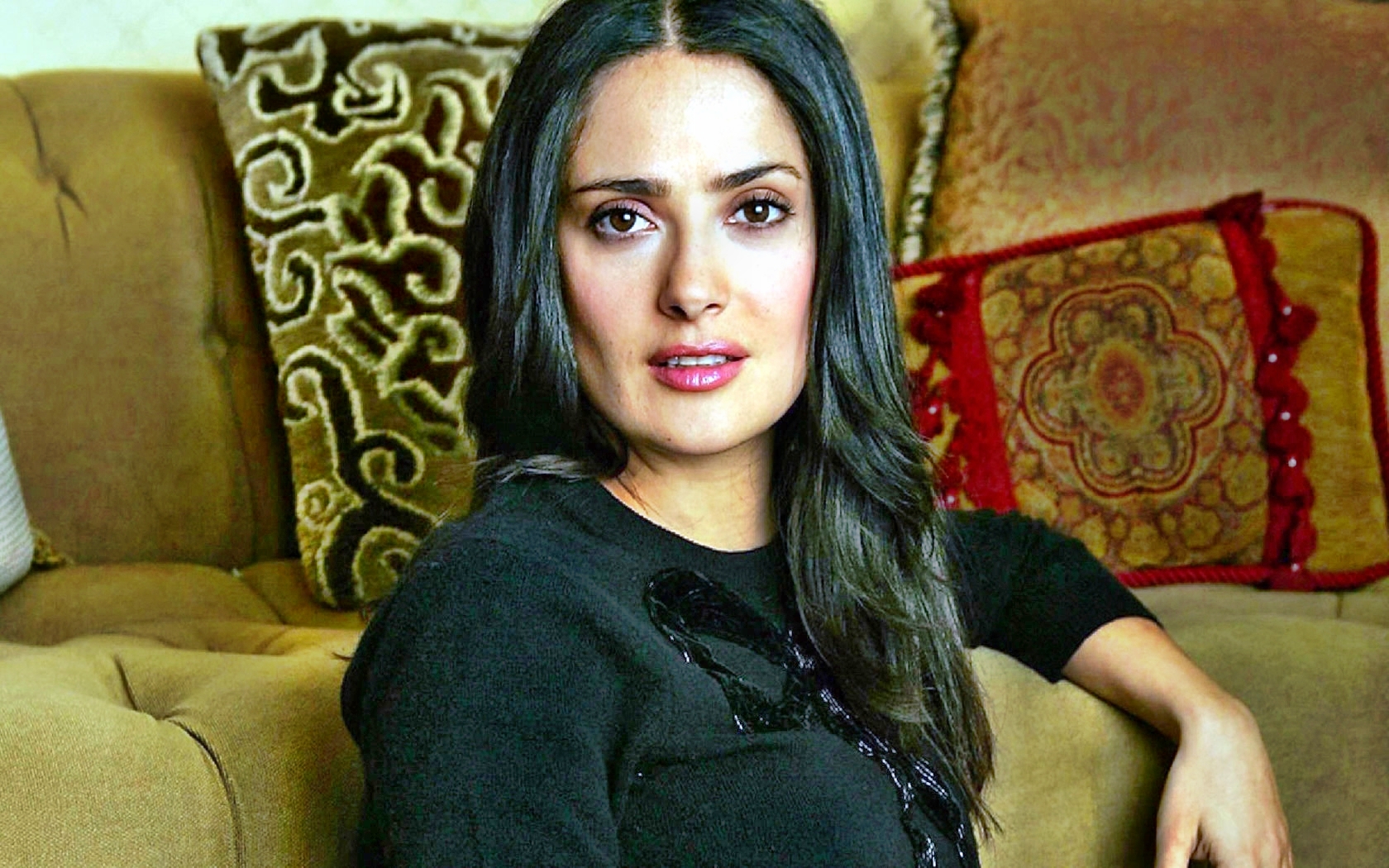Celebrity Salma Hayek HD Wallpaper | Background Image