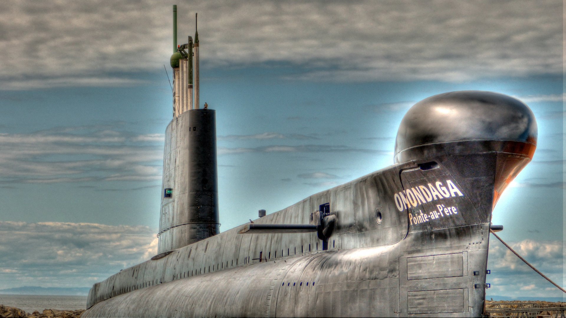 HDR photography of the Onondaga submarine under a cloudy sky, presented in crisp 4K Ultra HD as a dynamic PC desktop wallpaper and background.
