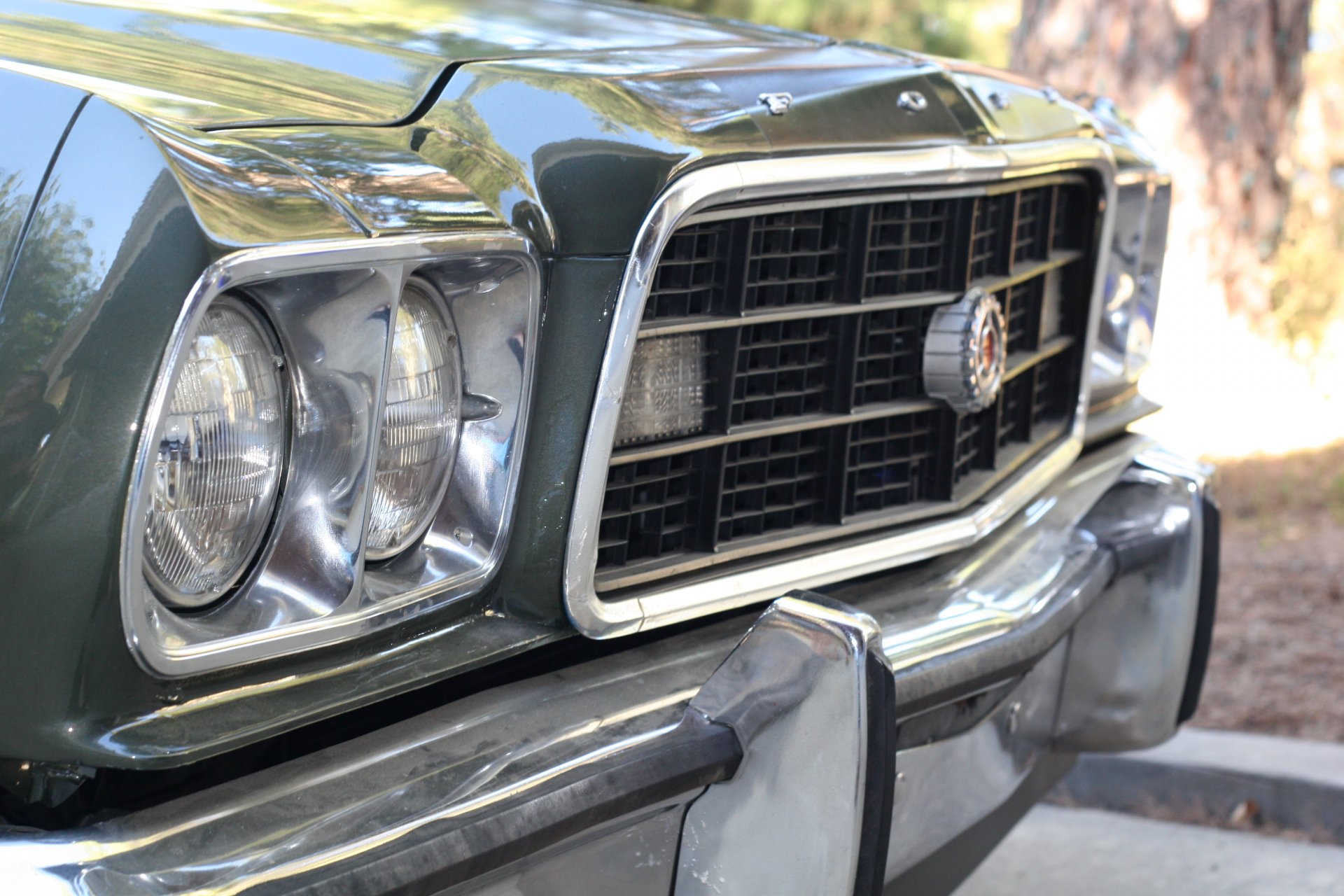 Download Vehicle Ford HD Wallpaper