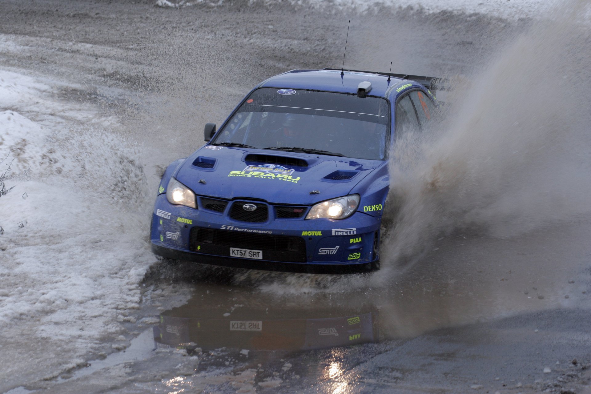 Download Vehicle Subaru HD Wallpaper