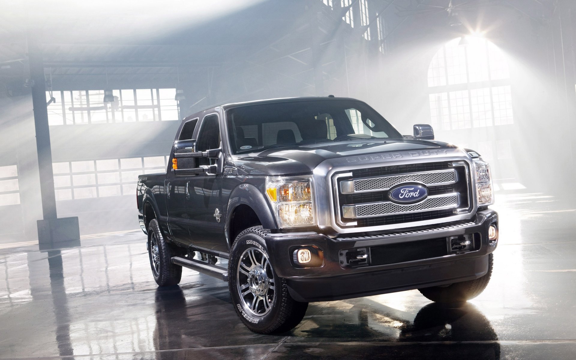 Download Vehicle Ford Super Duty Platinum HD Wallpaper