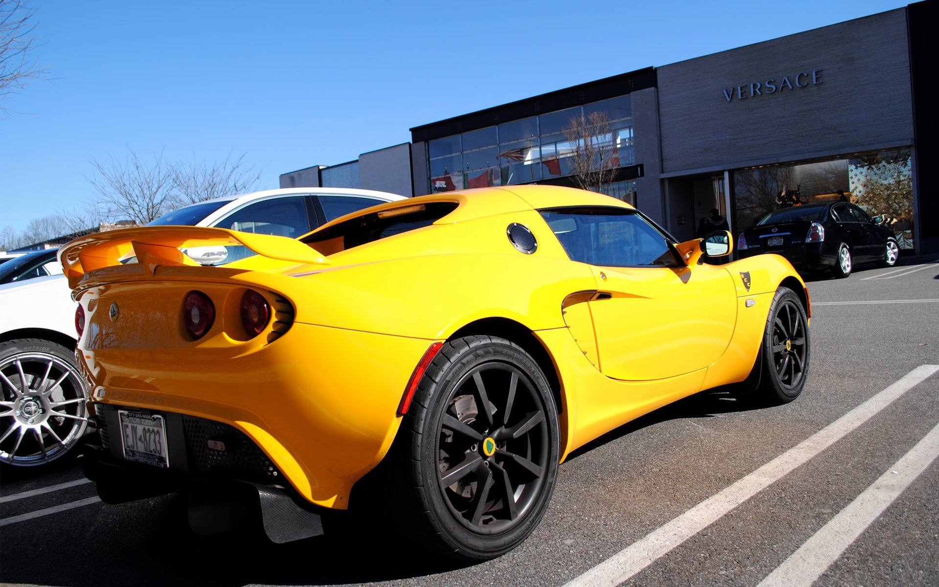 Download Vehicle Lotus (Car) HD Wallpaper